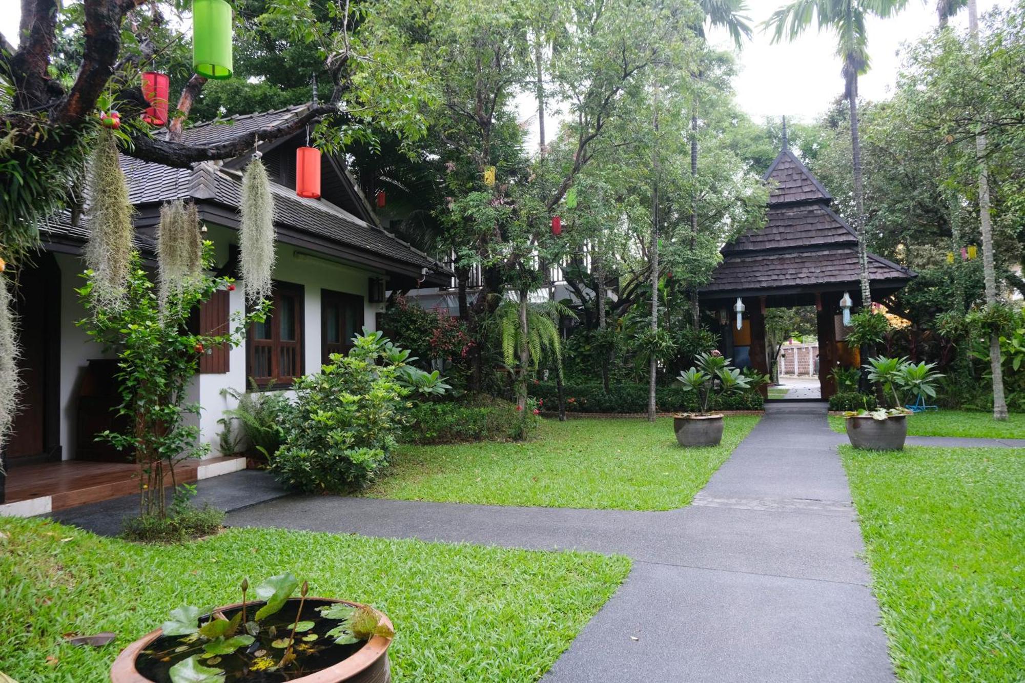 Vimarn Kaew Village And Resort 치앙마이 외부 사진